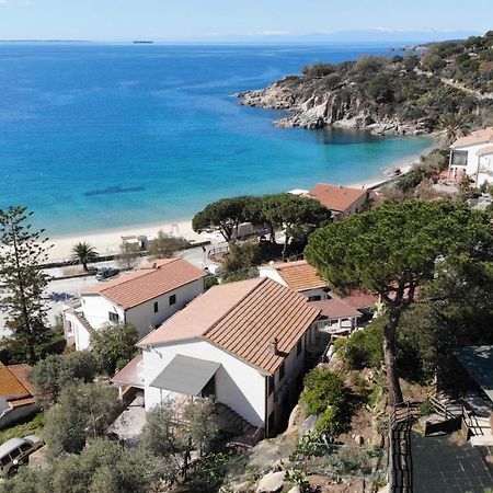 Appartamenti Cavoli - Vista Mare Con Terrazze, Clima E Posti Auto Spiaggia di Cavoli Exterior foto